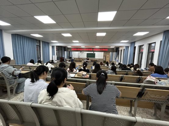 5f443ceb-8518-43d1-bf78-0ac4799d6c92